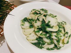 荠菜肉丝炒年糕-老吉士(环贸iapm店)