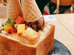 冰淇淋厚多士-点点心港式茶餐厅(南京西路店)