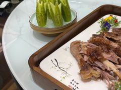 -湖畔鲁菜·二十年老字号餐厅(大明湖店)