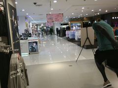 -百盛(莘庄店)