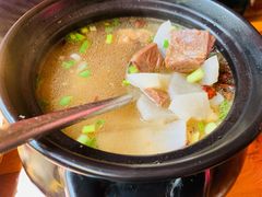 牦牛肉炖萝卜-燃木齐藏餐厅(八宿店)