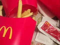 -麦当劳(吉林站13检票口对面)