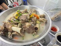招牌骨头煲-凤城康记饭店