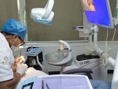 -德尚口腔(金碧店)