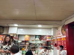 -烧哥美蛙肥肠鱼火锅·十五年社区店