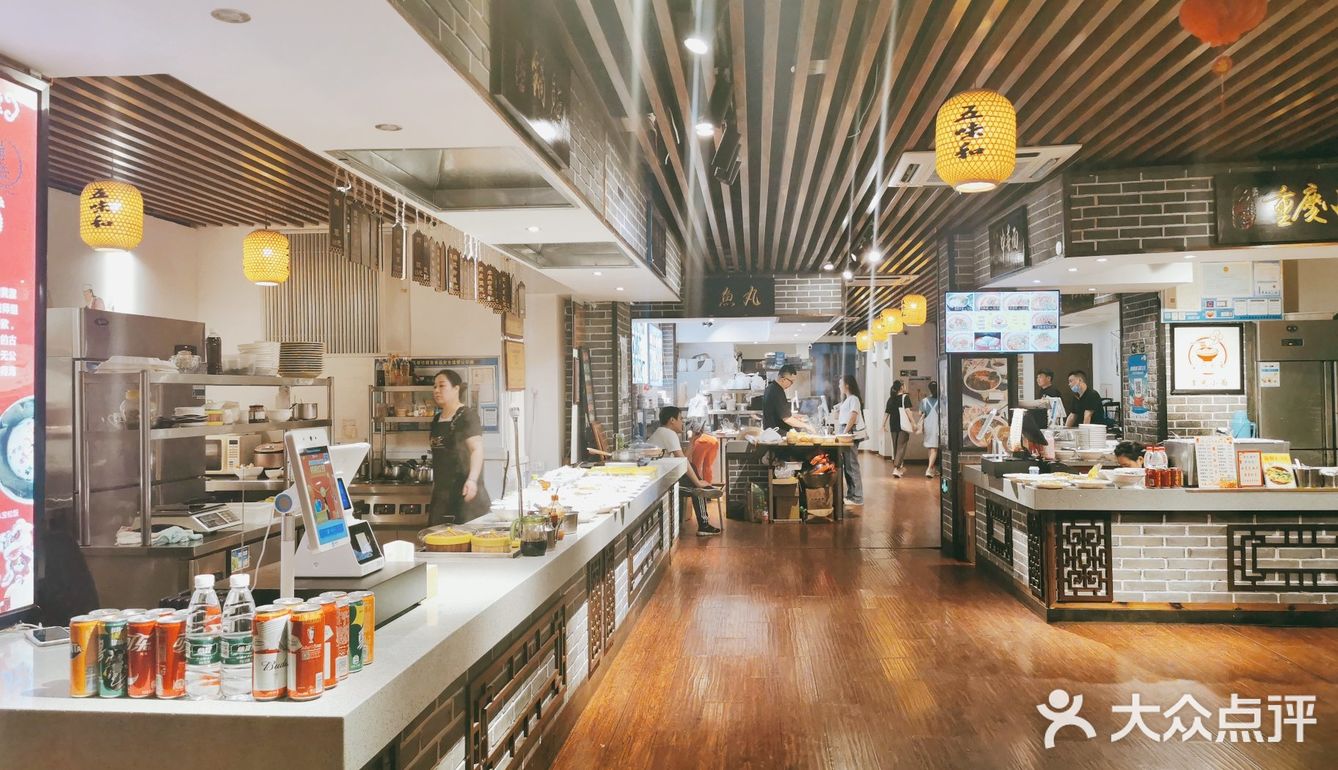 来五马街吃小吃吧!