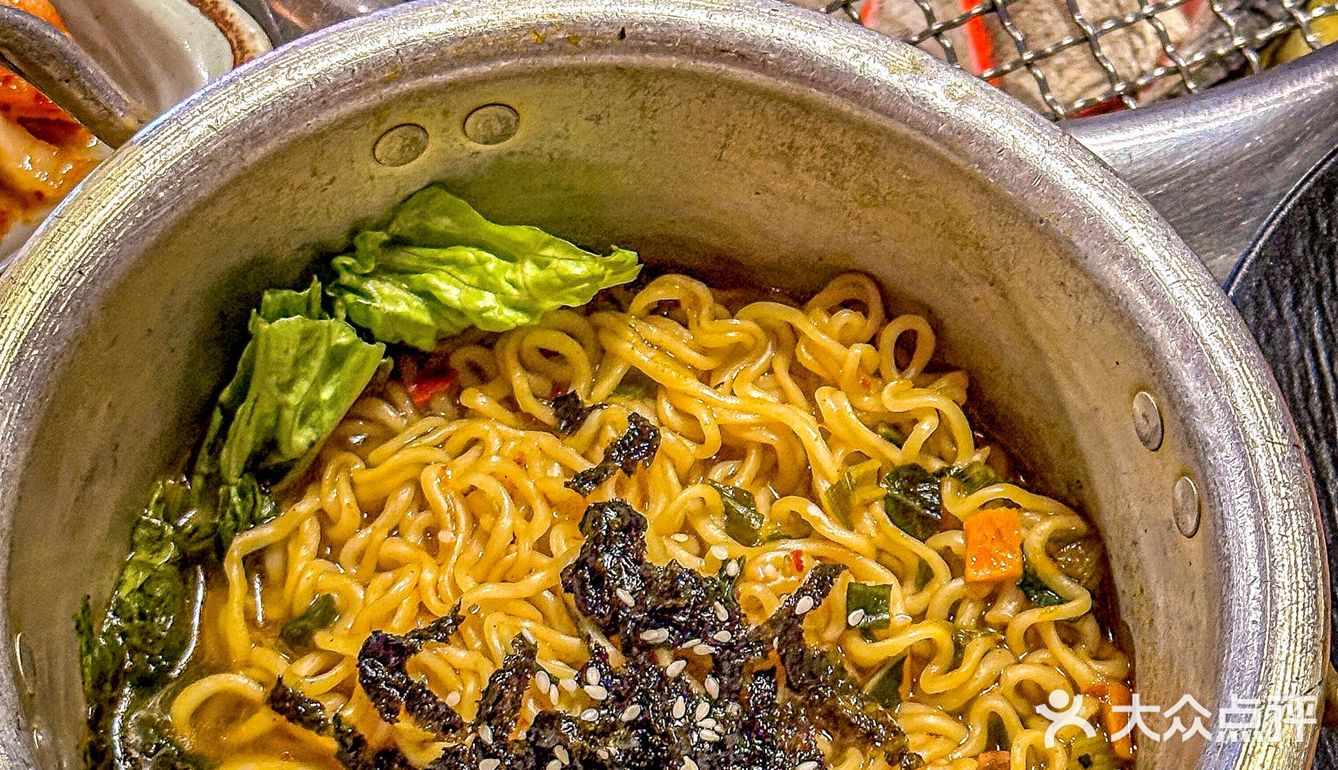 主食🥣拉面拌饭无限畅吃的烤肉店✨