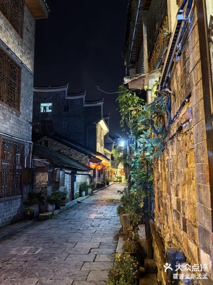 古风仍存更静美的乾州古城