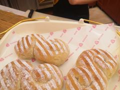 -BROAD面包路·欧式面包(龙湖时代C馆店)