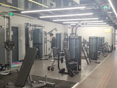 -乐刻运动健身(同曦假日百货店)