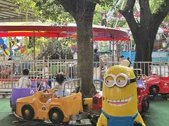 -顺德大良半月城游乐场