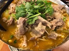 -老妈米线(港龙店)