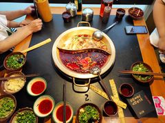 -王婆乔鲜鱼自助火锅(蜀汉路店)
