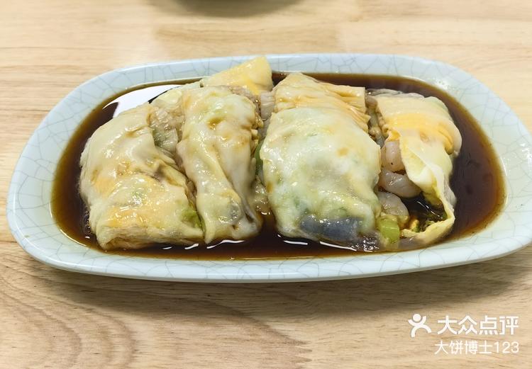 鸡蛋虾仁肠粉满满的料看得到