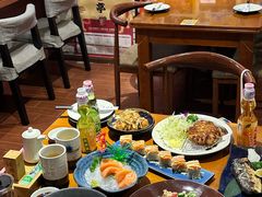 -気楽亭和食料理(气乐亭大世界本店)