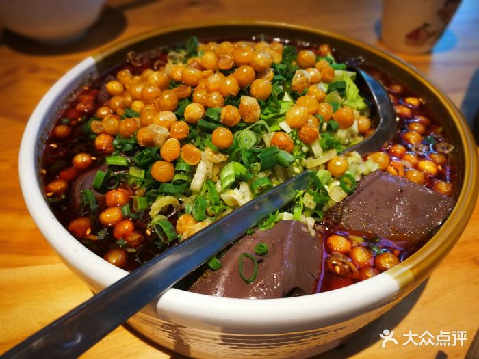 满口湘暖心暖胃小厨房(航空港店)大邑血旺肥肠图片 - 第1张