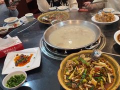 -老来福·非遗酸汤兔(凯旋路店)