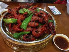 -沪小胖小龙虾(淮海中路旗舰店)