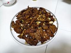老爆仨-同发号饭庄(复兴路店)
