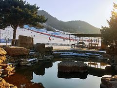 -辽阳弓长岭温泉滑雪场