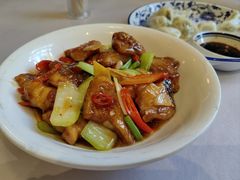 -客家大院·非遗赣南客家菜(郁孤台店)