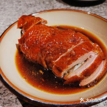 打卡了一开就超级火的南京大排档，听说刚开要排很久的队