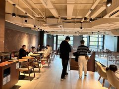 -星巴克(杭州湖滨银泰E区店)
