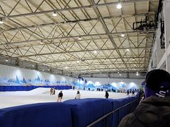 -乔波室内滑雪场