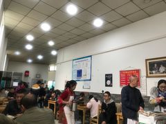 -雷祖芳老妈蹄花店