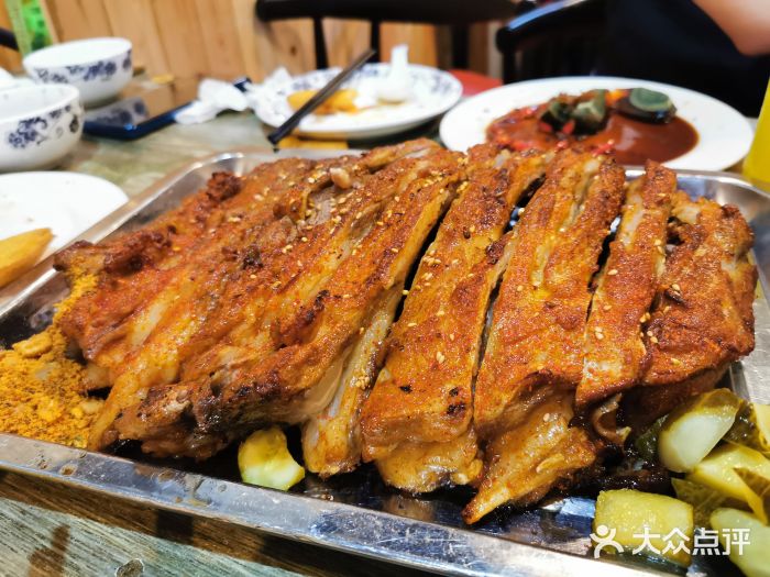 玫瑰红烤羊排(北新桥三条店)玫瑰羊排图片