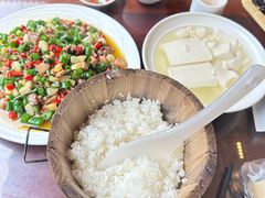 -华冠悠岚·庭院餐厅(青城后山店)