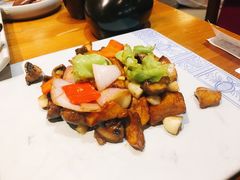 -云海肴·汽锅鸡·云南菜(天津国金汇店)