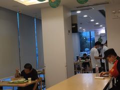 -老乡鸡(武汉中南梅苑小区地铁站店)