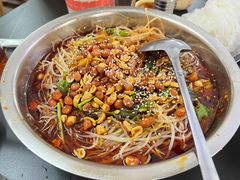 -周良天山牛杂城(天山路总店)