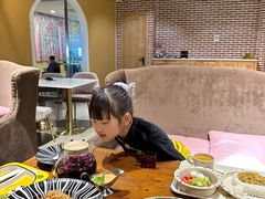 -觅蜜基地亲子餐厅(燕京航城店)