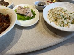 -品悦酒店(三林古镇店)