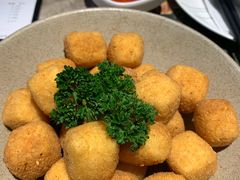 -大树餐厅(红旗街万达店)