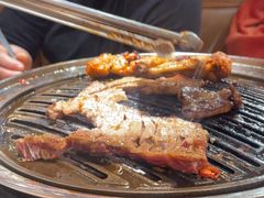 -汉城烤肉·黑金冠(华山路店)
