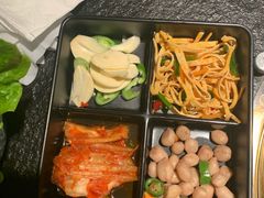 -嘿嘟嘟·肋条烧肉放题(爱融荟城店)