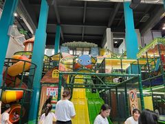 -蒙特利亲子乐园