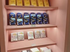 -好利来(上海长宁龙之梦店)