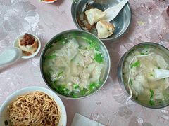 -依云煎包店