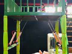 -嘿哟动霸CHUA·新潮玩运动娱乐中心·蹦床滑冰团建乐园
