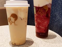 -喜茶(北京华贸购物中心店)