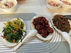 -尹记餐馆(花园店)