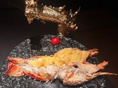 -蟹犇前•帝王蟹雪蟹(陆家嘴店)