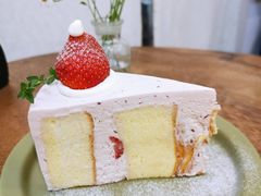 草莓糯米蛋糕-野路甜点铺(松柏路店)