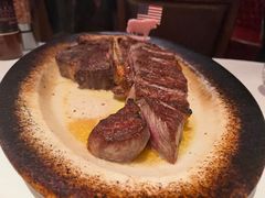 -Wolfgang’s Steakhouse 沃夫冈牛排馆(上海白玉兰广场店)