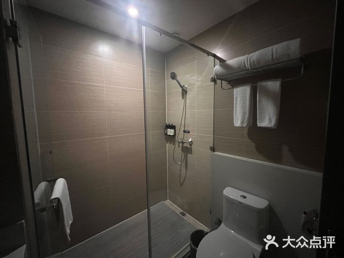 重庆观音桥华美达安可酒店图片