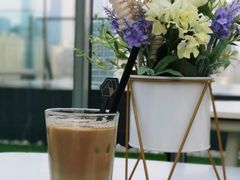 -The ROOF (通盈中心店)